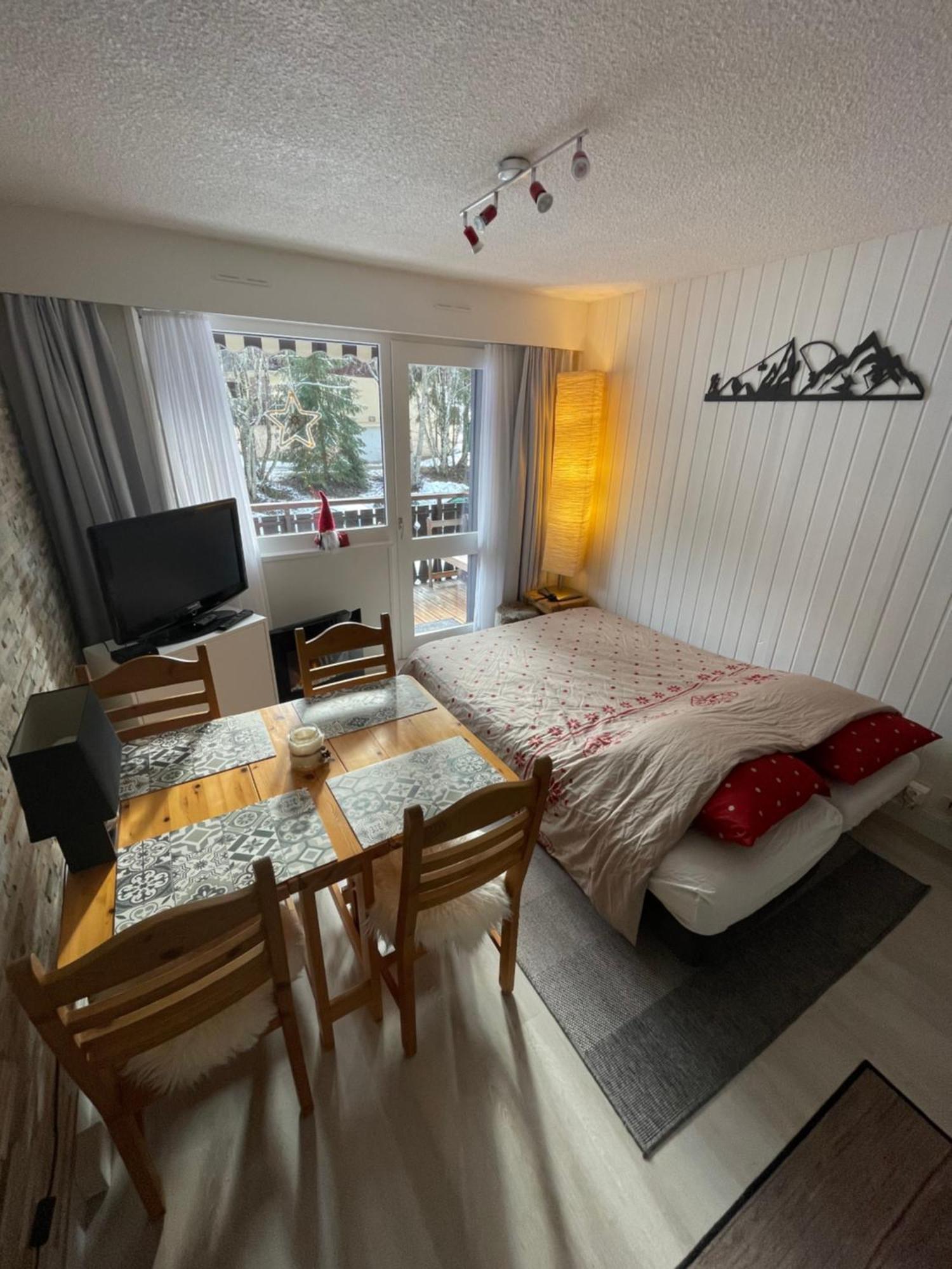 Cosy 2 Pieces Proche Chatel Abondance Buitenkant foto
